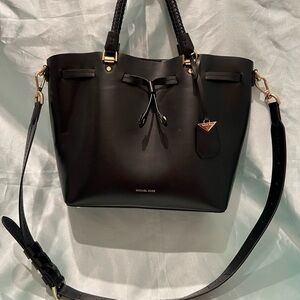 Michael Kors - Black Leather/Drawstring/braided handles/Tote Bag